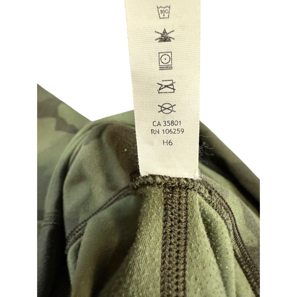 Lululemon Align Leggings Size 2 Green Camo High Rise 25 Inseam Yoga Pants - Picture 4 of 5
